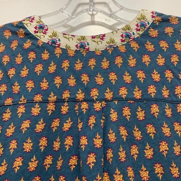 3/$15 Maeve by Anthropologie size XS shirt - Picture 7 of 7